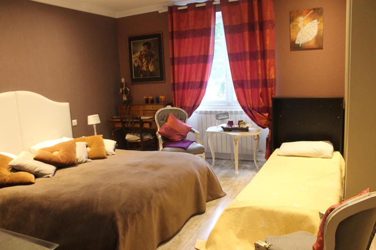Chambres D'Hotes Le Bois Trinquille Saint-Viance Esterno foto