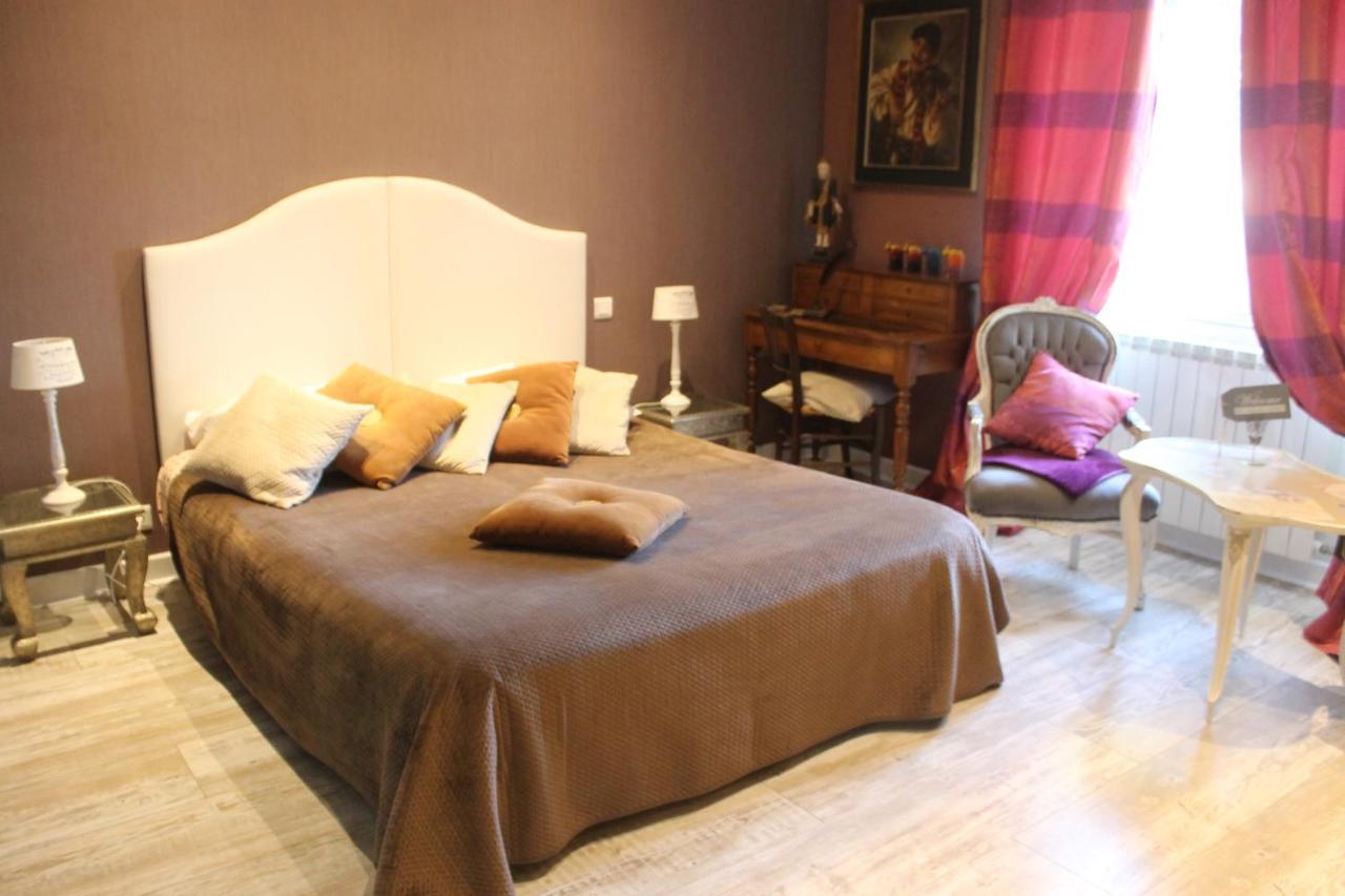 Chambres D'Hotes Le Bois Trinquille Saint-Viance Esterno foto