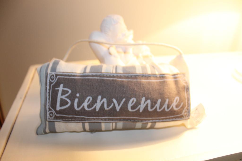Chambres D'Hotes Le Bois Trinquille Saint-Viance Esterno foto