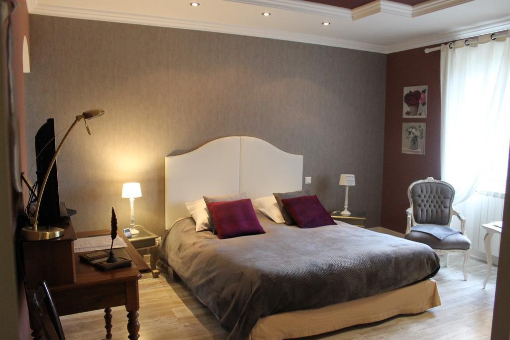 Chambres D'Hotes Le Bois Trinquille Saint-Viance Esterno foto