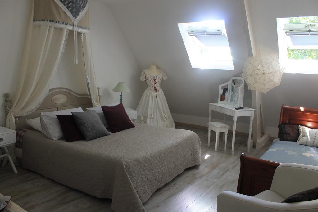 Chambres D'Hotes Le Bois Trinquille Saint-Viance Esterno foto